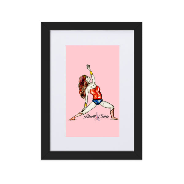 Liberté Chérie™ | <b>Affiche Pop Art Féministe Encadrée Posture De Guerrière Rose</b>