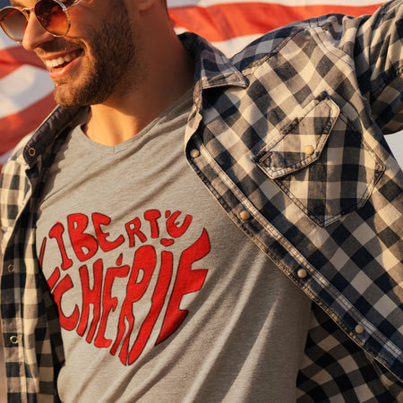 Liberté Chérie™ | <b>T-Shirt Féministe Manches Courtes Mon Coeur</b>